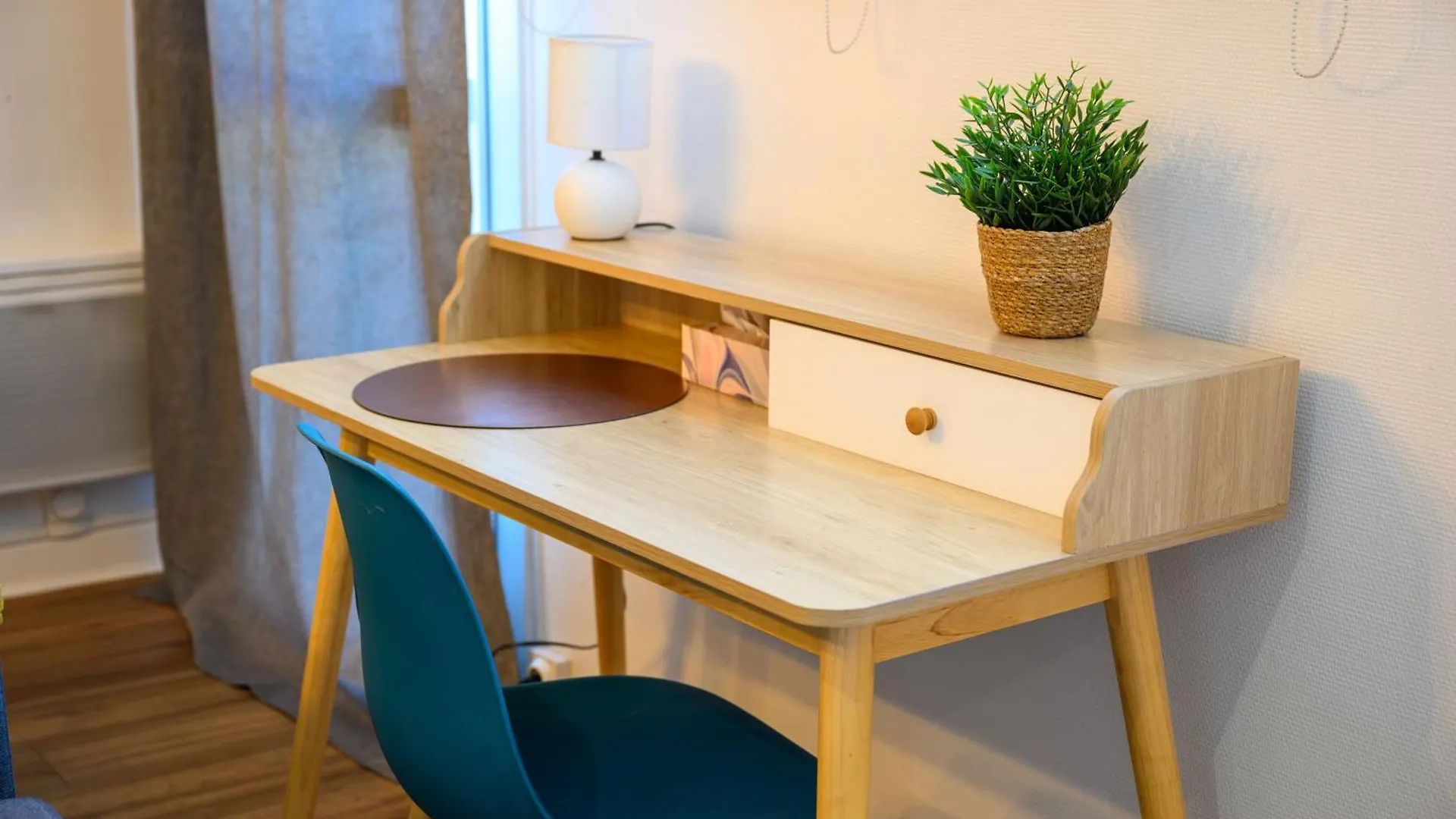 Grand Appartement Avec Balcon Hyper - Centre Тарб Апартаменты
